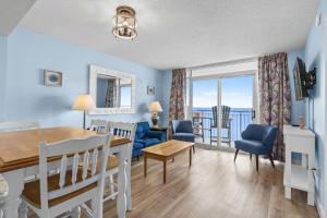 Roxanne Towers Penthouse 6 - Oceanfront