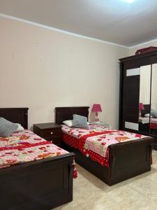 شقة بفيلا مميزه بالتجمع بالقرب من المطار