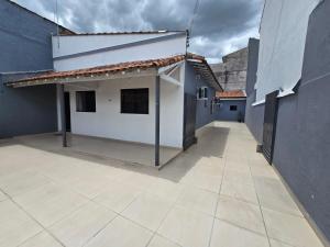 Casa nova e confortável próxima ao Santuário