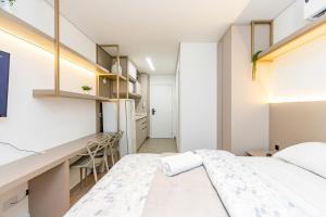 Studio Ensolarado em Região Tranquila - EIX0407