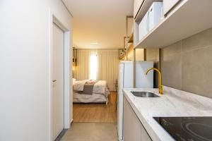 Studio Ensolarado em Região Tranquila - EIX0407