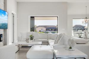 Combined Coastal Haven of Luxury - Blancora Shores - Roelens