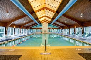 Poolside Fun and Oceanfront Bliss Kure Beach Haven!