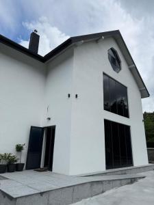 WHITE HORTENZIA Guesthouse