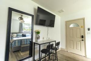 10 Minutes from Universal - Relaxing Guest Suite