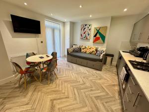 Modern 3-Bed Apartment Little Venice