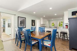 Summer Breeze West by Emerald Isle Realty