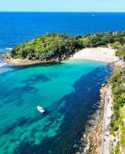 Cosy Apartment close to Manly Beach