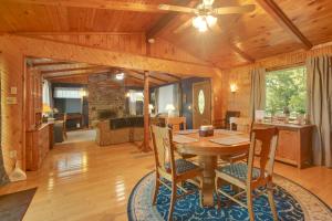 Lakefront Escape: Waterfront Lake Champlain Home