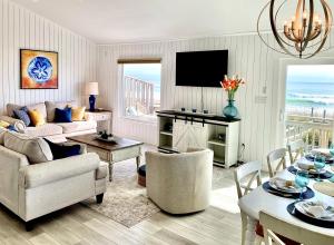 Carolina Clipper West by Emerald Isle Realty