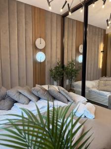 Family & Business Sauna Apartments Baltic Horizon No 3 PREMIUM SPA - 3 Bedroom with Private Sauna, Jacuzzi, Rooftop Gym & Panoramic Terrace, Balcony, Underground Garage