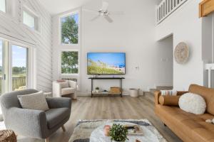 Pelicans Perch by Emerald Isle Realty