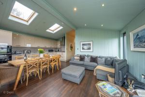 Aberdaron-Lodge
