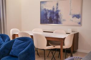 Mabaat-Luxury 3BR-Al Narjis 615