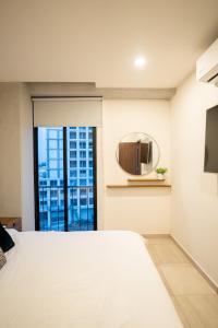 Nuevo Departamento Céntrico con Alberca y Parking