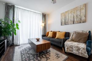 Cozy Family Home Near Montreal