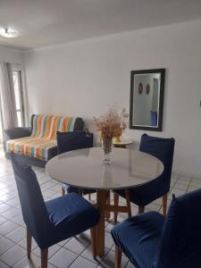 Apto com localização privilegiada e piscina - Charmoso e completo