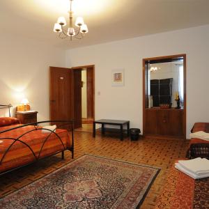 Quadruple Room with Shared Bathroom