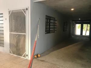 Casita Azul del mar, sencilla con fresca brisa