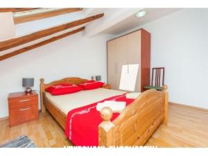 Apartment Three Bedroom nmb 1