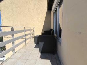 One Bedroom Apartment with Balcony 3