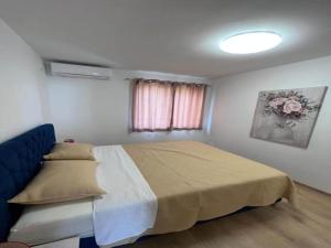 Four-Bedroom Apartment With Sea View