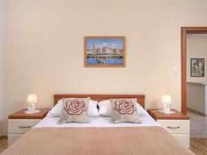 One Bedroom Apartment with Balcony 3