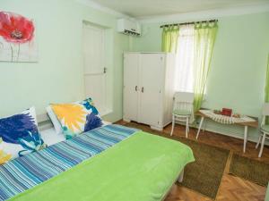 Three Bedroom Holiday Home