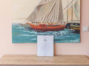 Three bedroom apartment with balcony