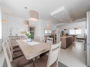 Classic Four Bedroom Villa with Sea View and Private Pool Villa 3