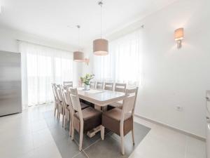 Classic Four Bedroom Villa with Sea View and Private Pool Villa 3