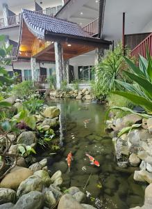 Intimate Riverside Resort Vang Vieng