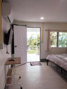 บ้านสวนคึดฮอดโฮมสเตย์ ศรีสวัสดิ์ กาญจนบุรี