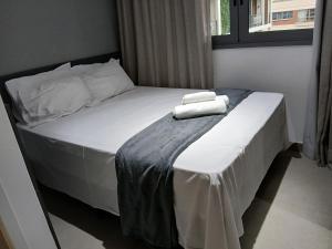 Sua estadia completa em prédio com piscina a passos do Metrô - FRE