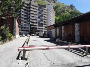 Studio au cœur de Val dIsère pour 2 Pers, Balcon Sud - FR-1-518-171
