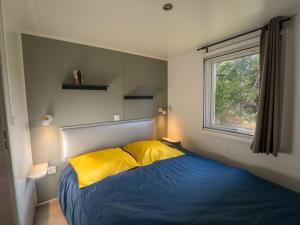 Mobil home 36m² avec terrasse - 6 personnes, 3 chambres - API-1-52-530