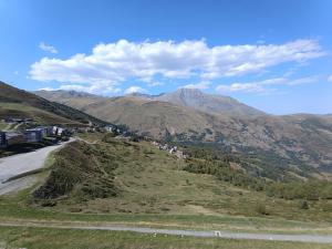 Studio confortable 4 personnes à Pla dAdet - FR-1-457-392