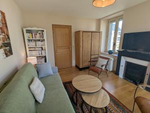 Appartement lumineux au cœur de Montargis avec vue sur le canal - FR-1-590-585