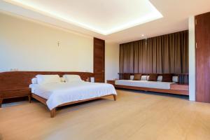 Bali Radiance 4 bedrooms with private bathrooms - Pool, Beach & Airport
