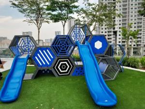 Urban Suites Jelutong Georgetown Penang 6pax 3BR Family Cozy Homestay