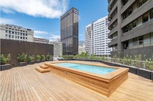 One thibault Hotel - Lion Head View