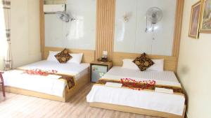 Văn Phượng Hostel