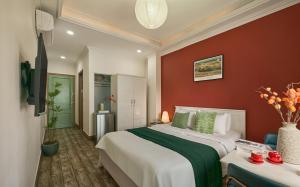 The Passion Hotel Airport - 5 minutes to Tan Son Nhat