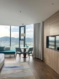 A la carte Hạ Long Bay