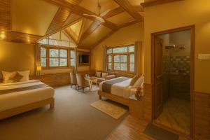 Snow Clad Riverview Hotel & Resort, Manali