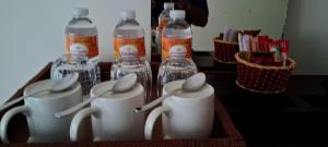 Green Scape by Akmeemana