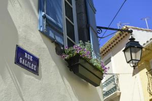 B&B / Chambres d'hotes Rue Galilee : photos des chambres