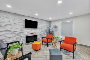 Super 8 by Wyndham Morganton