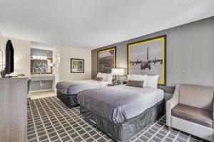 Super 8 by Wyndham Morganton