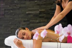 Hotels Hotel Le Nouveau Monde : photos des chambres